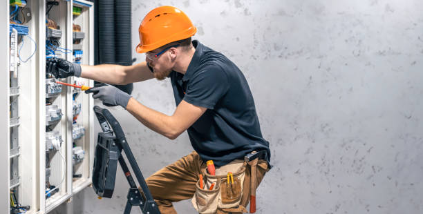 Best Licensed Electrician  in Oakley, KS